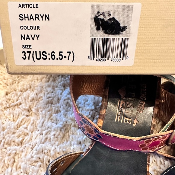 L’ARTISTE PLATFORM HEELS SIZE 7 - Picture 4 of 4